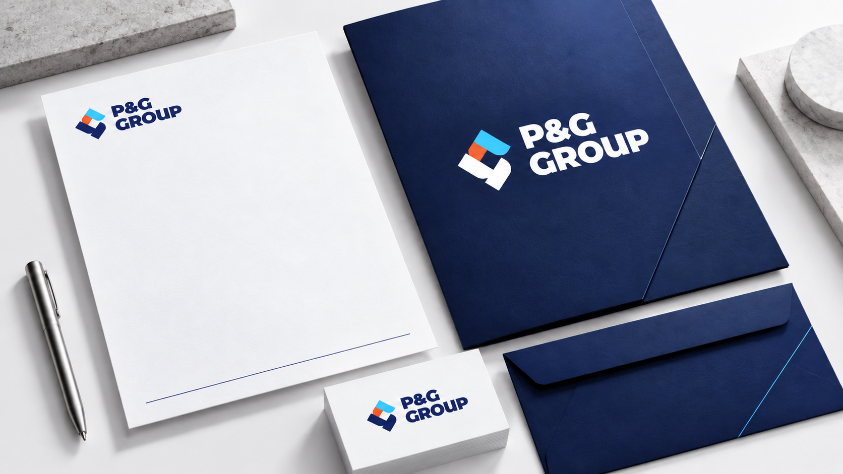 Carpeta azul marino con logotipo corregido